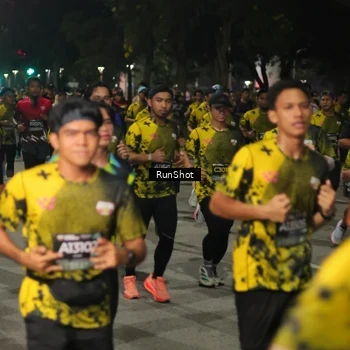 Runner Photo 7065396