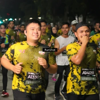 Runner Photo 7065398