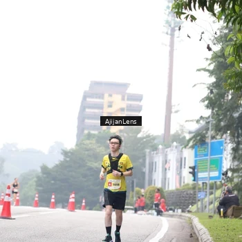 Runner Photo 7065399