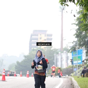 Runner Photo 7065401