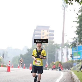 Runner Photo 7065402