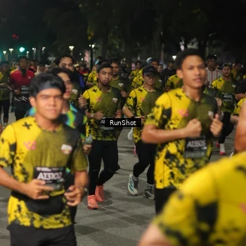 Runner Photo 7065403