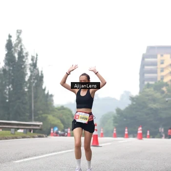Runner Photo 7065411