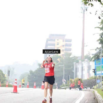 Runner Photo 7065413