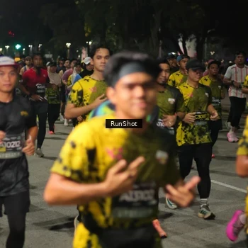 Runner Photo 7065417