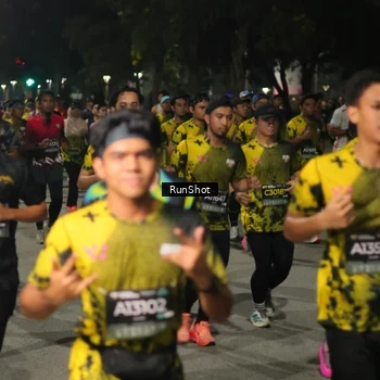 Runner Photo 7065419