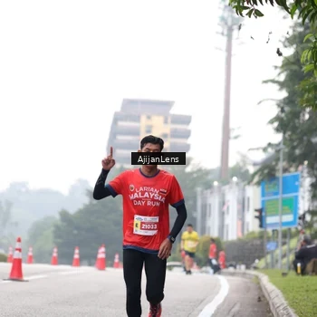 Runner Photo 7065424