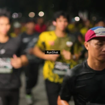 Runner Photo 7065430
