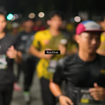 Runner Photo 7065435