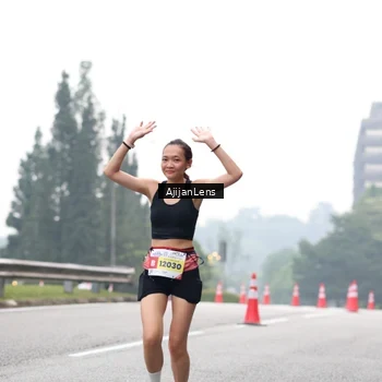 Runner Photo 7065438