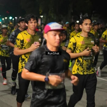 Runner Photo 7065439
