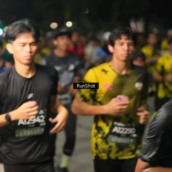 Runner Photo 7065442