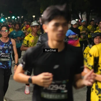 Runner Photo 7065447