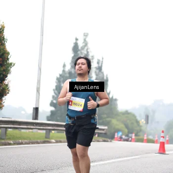 Runner Photo 7065457