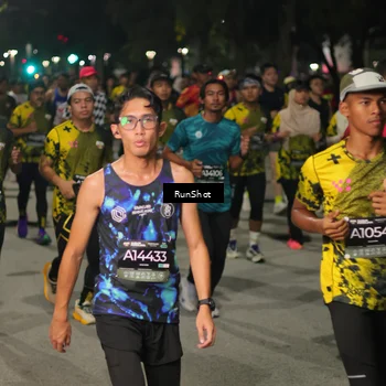Runner Photo 7065463
