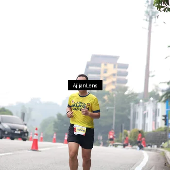 Runner Photo 7065480
