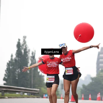 Runner Photo 7065495