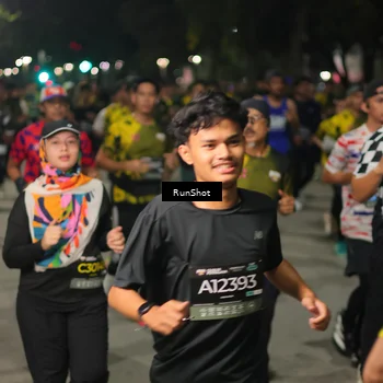Runner Photo 7065508