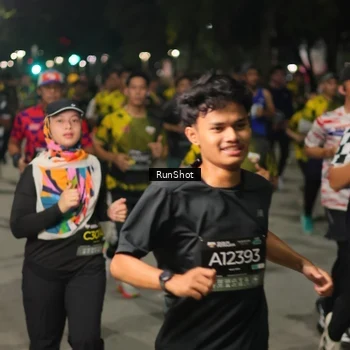 Runner Photo 7065524
