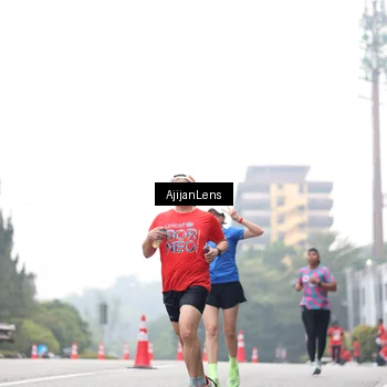 Runner Photo 7065535