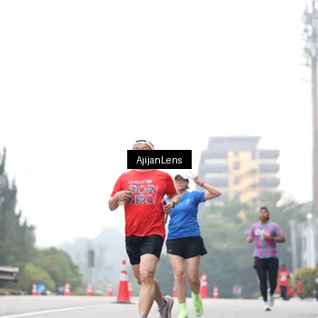 Runner Photo 7065536