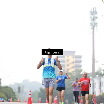 Runner Photo 7065542