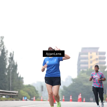 Runner Photo 7065544