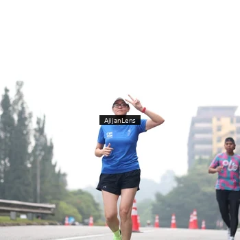 Runner Photo 7065558
