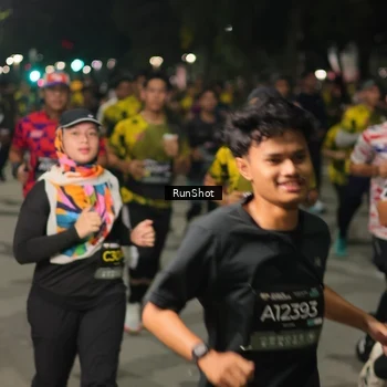 Runner Photo 7065560