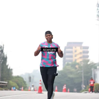 Runner Photo 7065562