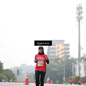Runner Photo 7065569