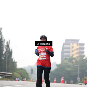 Runner Photo 7065574