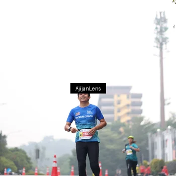 Runner Photo 7065587
