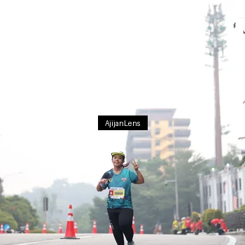 Runner Photo 7065592