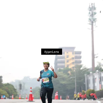Runner Photo 7065595