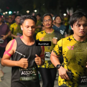 Runner Photo 7065596
