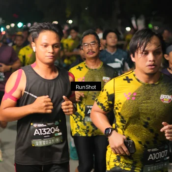 Runner Photo 7065600