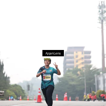 Runner Photo 7065603