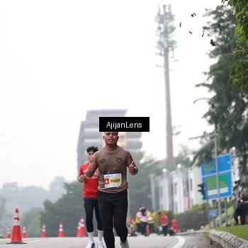 Runner Photo 7065611