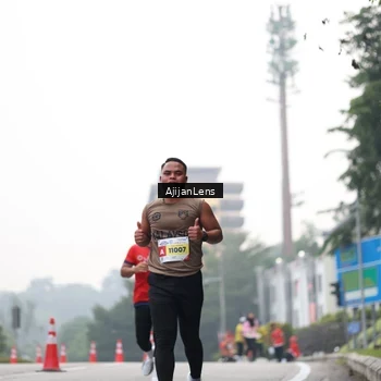 Runner Photo 7065618