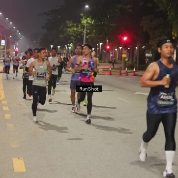 Runner Photo 7065634