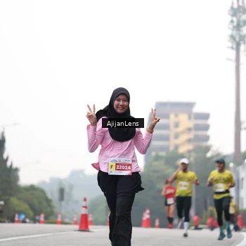 Runner Photo 7065645