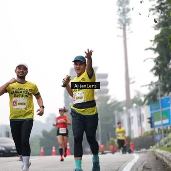 Runner Photo 7065667