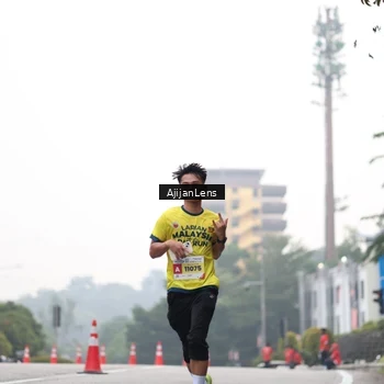 Runner Photo 7065672