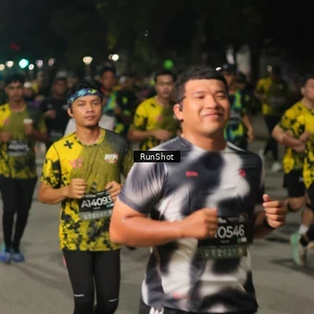 Runner Photo 7065677