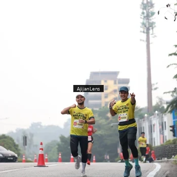 Runner Photo 7065681