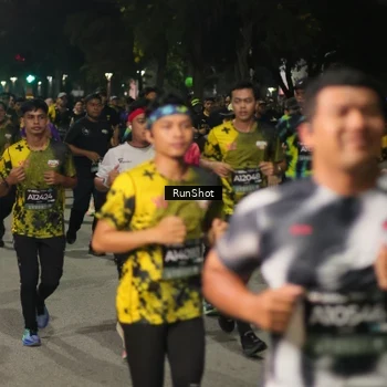 Runner Photo 7065682