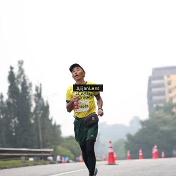 Runner Photo 7065688