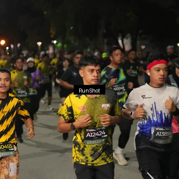 Runner Photo 7065709