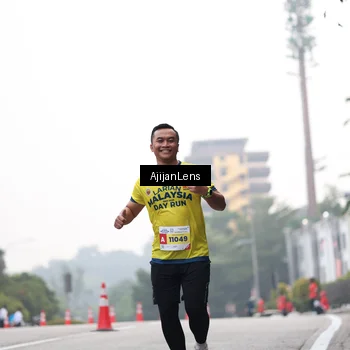 Runner Photo 7065717
